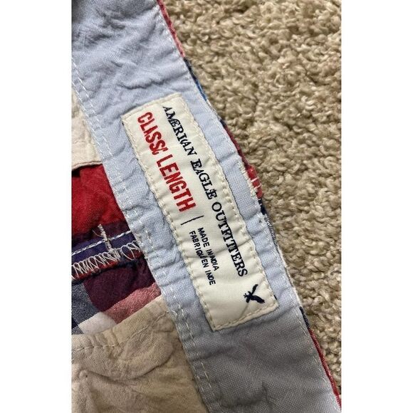 American Eagle Men's Size 30 Classic Red Plaid Shorts - Picture 8 of 11